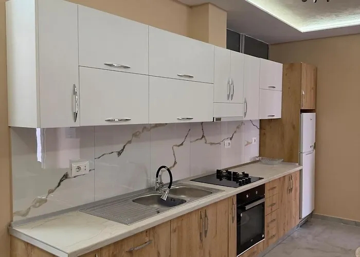 Apartamento Ajan Alushani